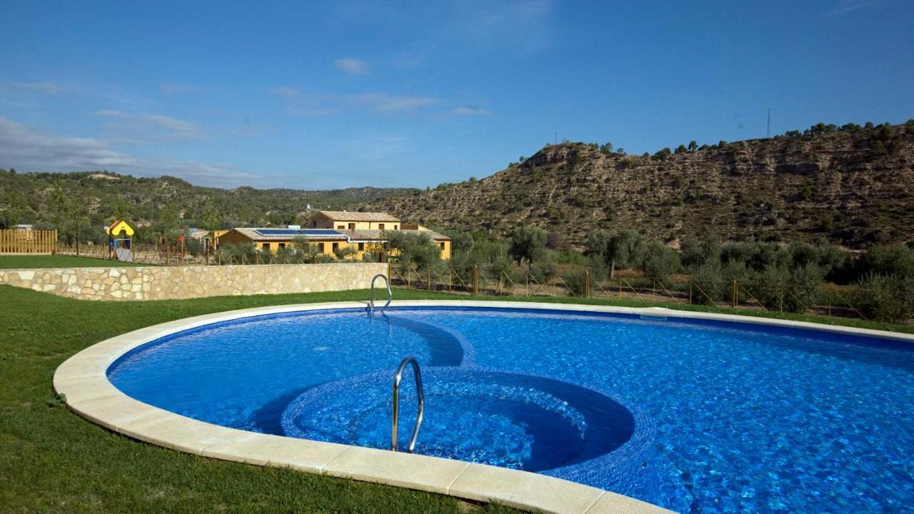 Hotel Vilar Riu De Baix Flix Екстериор снимка